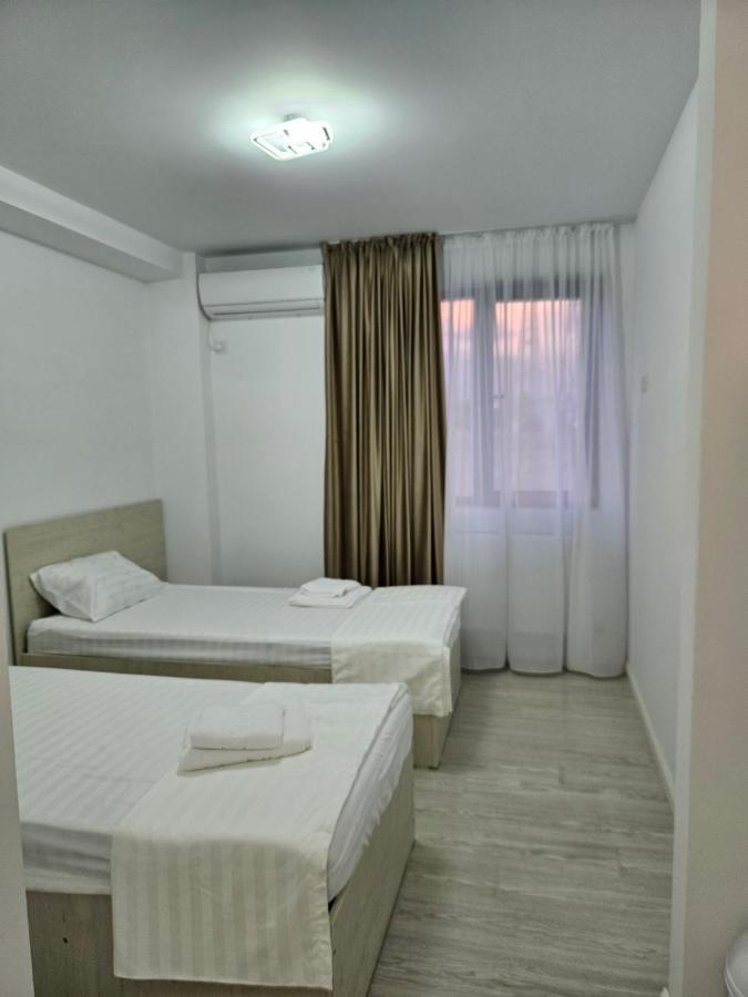 Perdemi Motel Galaţi Buitenkant foto